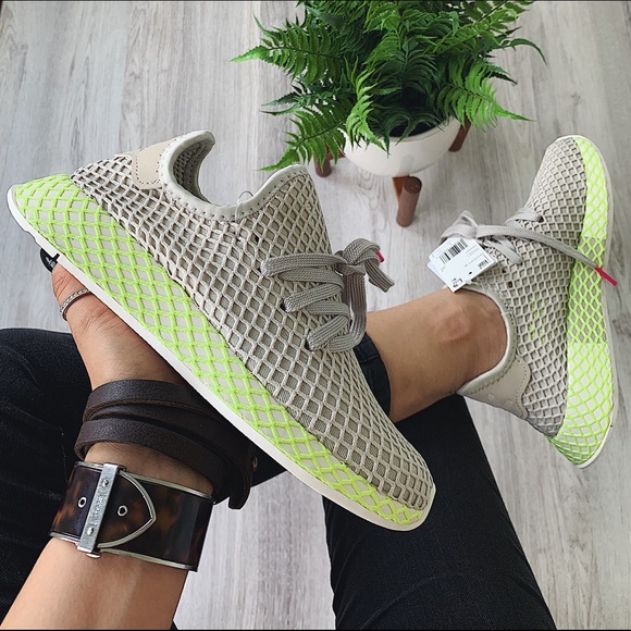 sneakers deerupt runner